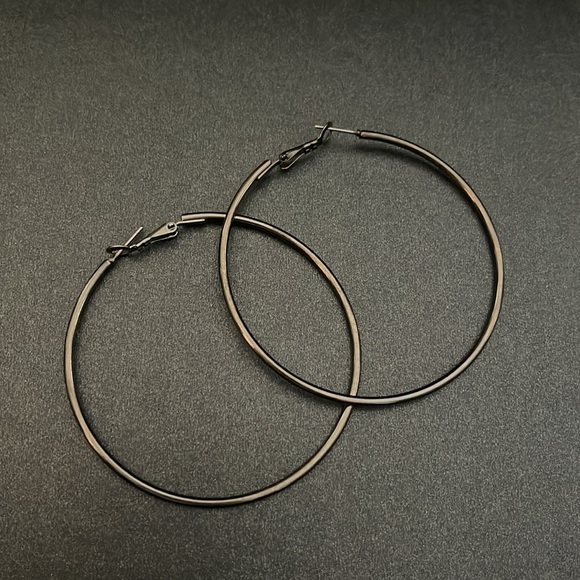 Hoops - Picture 4 of 6